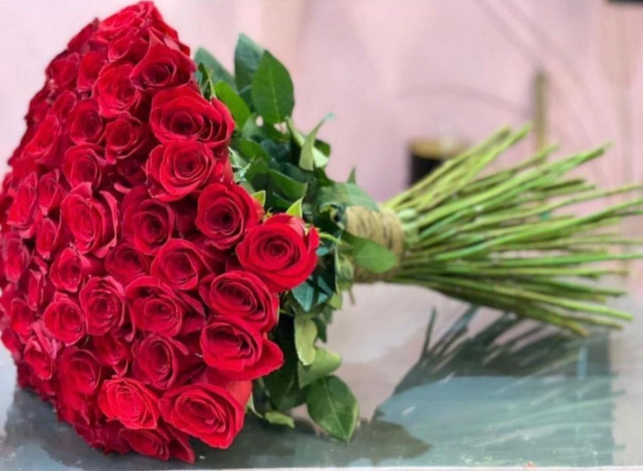 50 Red Roses Bouquet without wrapping