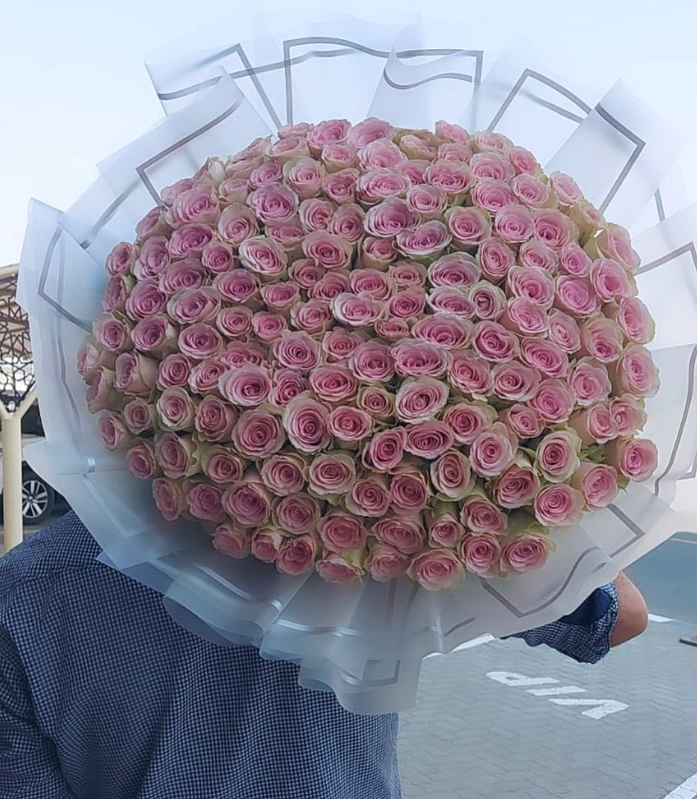 150 Pink Roses Bouquet